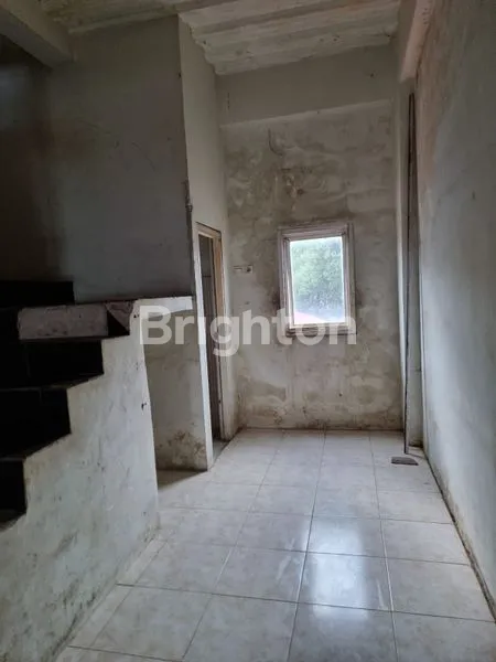 image RUKO 3 LANTAI DIJUAL JALAN UTAMA MULAWARMAN -MANGGAR. (6)