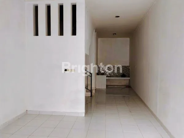 image RUMAH MINIMALIS 2LT 2KT SIAP HUNI DI SUNTER JAKARTA UTARA (3)