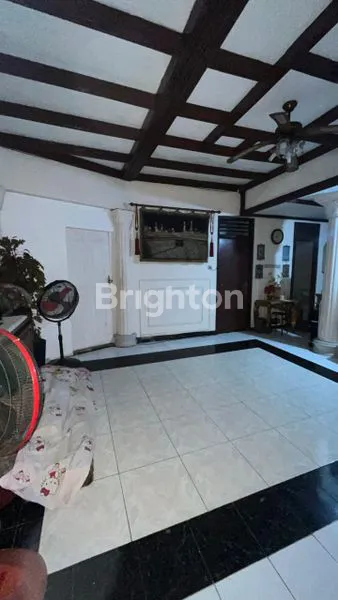 image HUNIAN STRATEGIS 11 KT DEKAT SUDIRMAN (7)