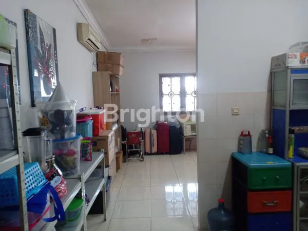 image DIJUAL RUKO LOKASI STRATEGIS DUTA INDAH SQUARE, TELUK GONG - JAKARTA UTARA (6)