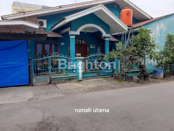 image RUMAH DIJUAL CEPAT DI MEDAN HELVETIA HARGA DI BAWAH PASARAN – ADA 2 KIOS MENGHADAP JALAN RAYA, LT 170M² (1)