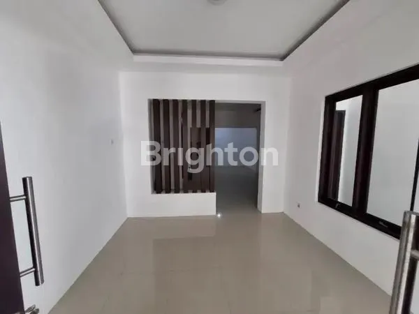 image JUAL RUMAH 2LANTAI THE GAYUNGSARI KEBONSARI MENANGGAL SURABAYA BARAT (2)