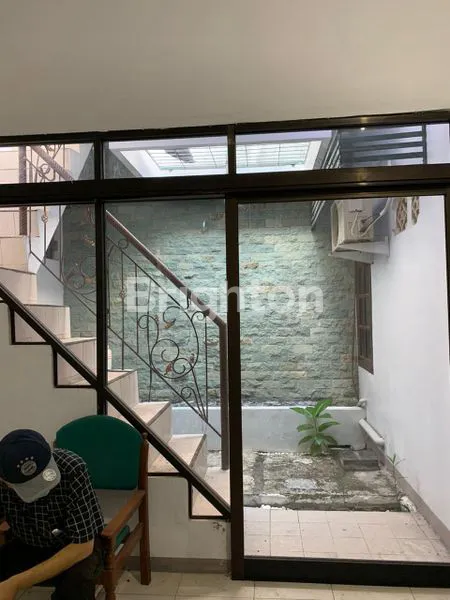 image RUMAH MOJO SURABAYA (7)