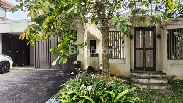 image RUMAH LUAS 297M² DI VIMALA HILLS SIAP HUNI (4)