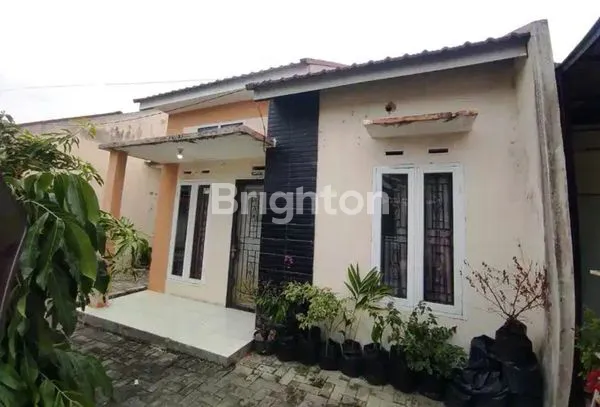 image DIJUAL RUMAH OVER KREDIT SIAP HUNI – LOKASI STRATEGIS DI PAYUNG SEKAKI, PEKANBARU (1)