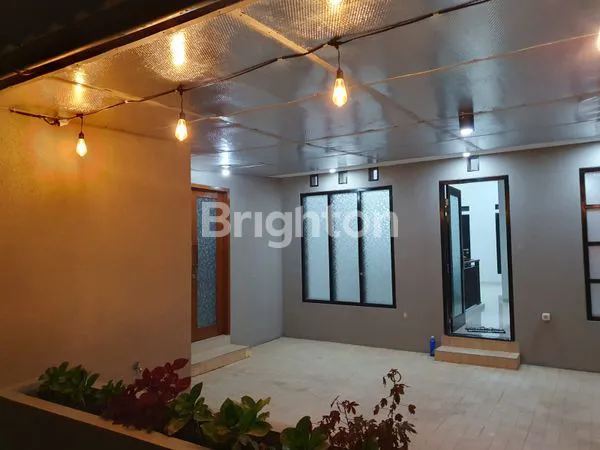 image RUMAH MINIMALIS MODERN DI SETIABUDI KOTA BANDUNG (2)