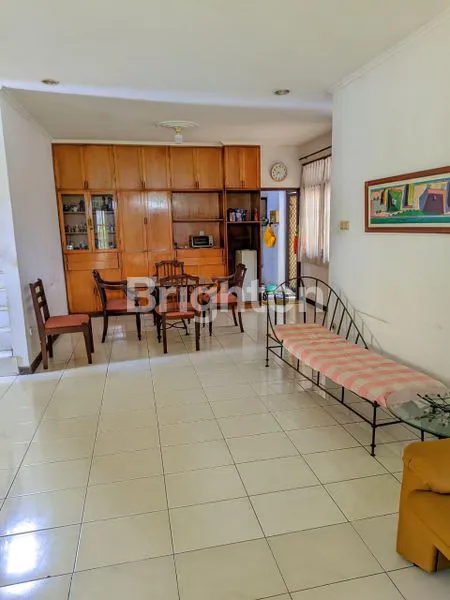 image RUMAH EKSKLUSIF LT 426M² HOOK AREA (7)