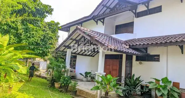 image RUMAH EKSKLUSIF LT 426M² HOOK AREA (8)