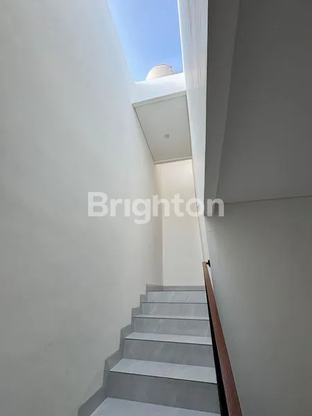 image RUMAH BARU RENOVASI DI JANTUNG KELAPA GADING! (5)