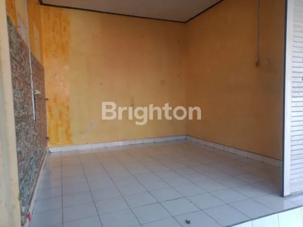 image TOKO STRATEGIS DI JALAN UTAMA COKROAMINOTO (3)