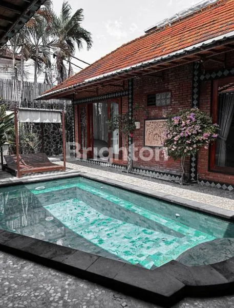 image SEWA VILLA FULL FURNISHED DI SEMINYAK, LOKASI STRATEGIS & TENANG (1)