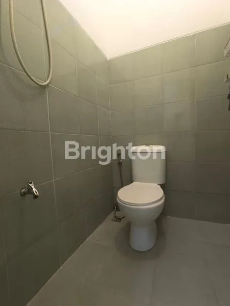 image RUMAH DISEWAKAN DISERPONG PARK  (6)