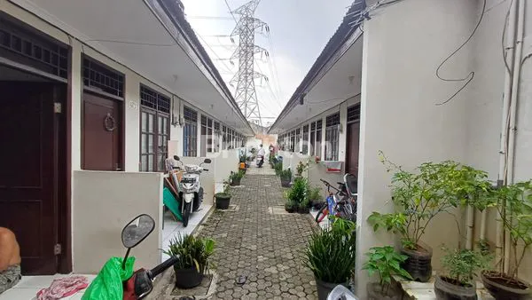 image INVESTASI MENARIK RUMAH KONTRAKAN 19 PINTU PANGKALAN JATI DEPOK (3)