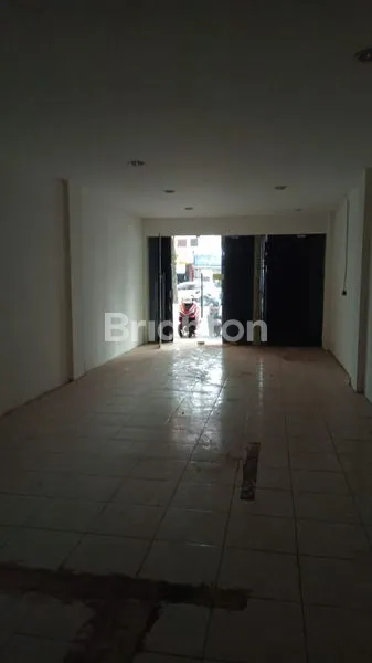 image RUKO 3 LANTAI LOKASI STRATEGIS SRENGSENG JAKARTA BARAT (2)