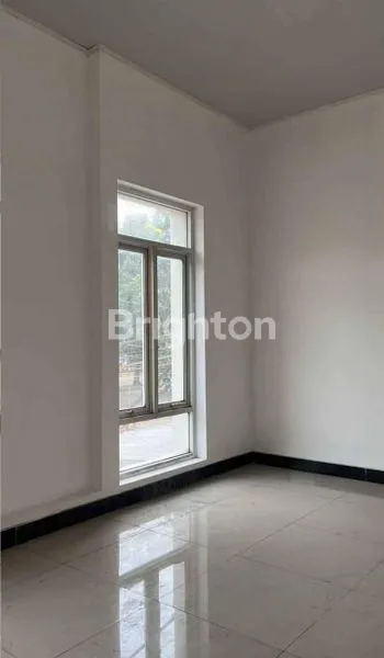 image RUKO 2 LANTAI STRATEGIS DI CIBINONG (4)