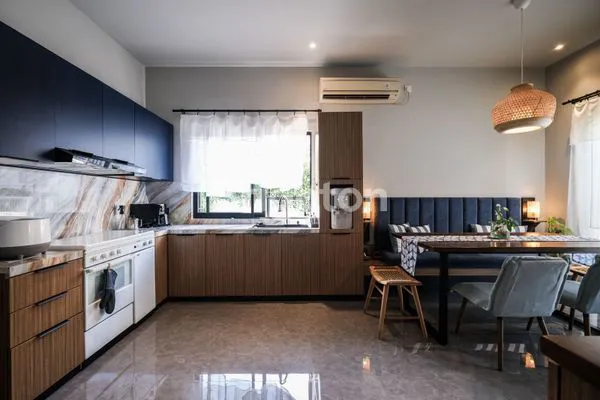 image RUMAH MEWAH BINTARO LT150 FULLY FURNISHED (6)