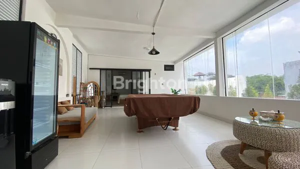 image VILLA MODERN DENGAN 5 KMR (6)