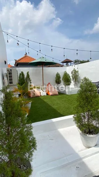 image VILLA MODERN DENGAN 5 KMR (8)