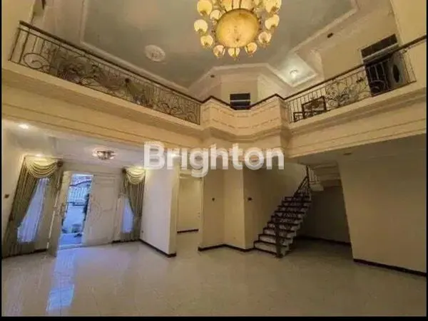 image RUMAH MEWAH SUTOREJO SELANGKAH KE RAYA MULYOSARI (3)