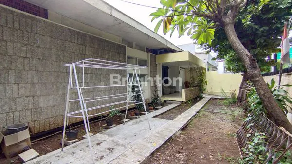 image HUNIAN EKSKLUSIF SHM 265M² KEBAYORAN BARU (5)