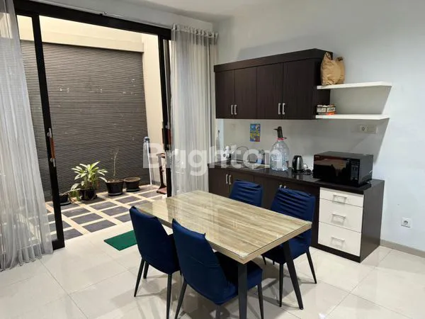 image RUMAH MEWAH 2 LANTAI DI JATI PERMAI (1)