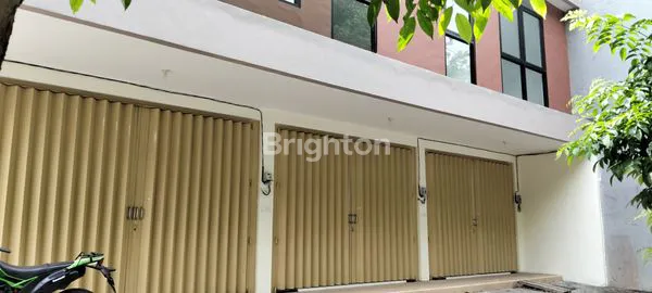 image RUKO NEW 2 LT SIAP PAKAI DI MANYAR JAYA DEKAT UNTAG (4)