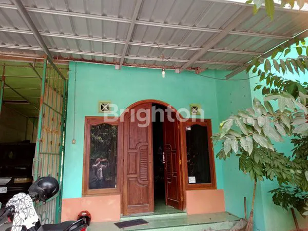 image RUMAH EKSKLUSIF LOKASI EMAS! HANYA SELANGKAH DARI PUSAT PENDIDIKAN DAN KESEHATAN MUHAMMADIYAH WATES (1)