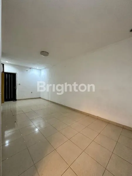 image RUMAH MEWAH CIKUNIR 5 KAMAR SHM SIAP HUNI (3)