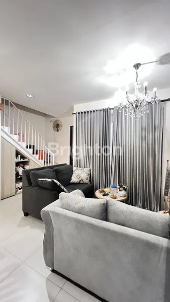 image RUMAH 2 LANTAI SIAP HUNI FULL FURNISH DI GRAND WISATA BEKASI (1)