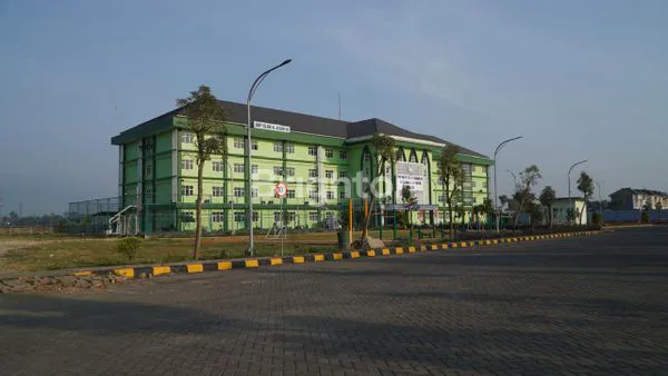 image RUMAH 2 LANTAI DI POROS PROVINSI KOTA MALANG, 1 AREA DENGAN YPI AL AZHAR (5)