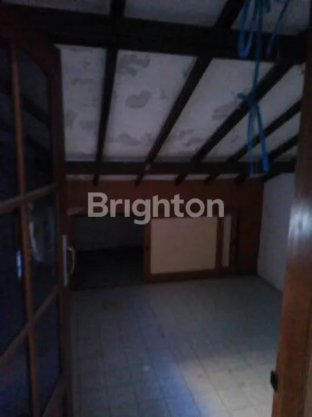 image RUMAH MULYOSARI PERLU RENOVASI ROW JALAN 2 MOBIL DEKAT KAMPUS ITS (6)