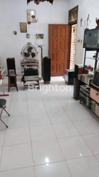 image RUMAH RAWA KEPA TOMANG JAKARTA BARAT (2)