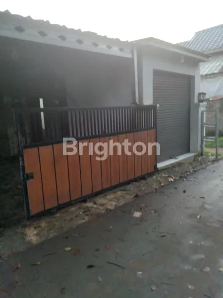 image DIJUAL RUMAH BESERTA TOKO SIAP HUNI DI TAJURHALANG BOGOR (3)