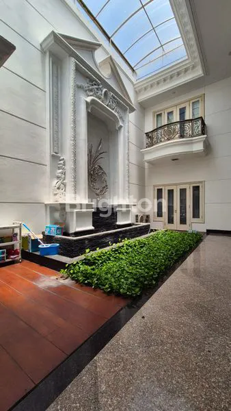 image DIJUAL RUMAH MEWAH AMERIKA STYLE, VILLA BUKIT REGENCY PAKUWON INDAH (2)