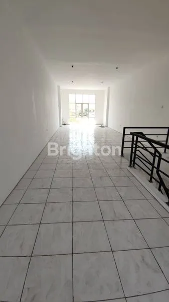 image RUKO 3 LANTAI RUNGKUT ASRI JALAN RAMAI STRATEGIS DEKAT MERR, TRANSMART RUNGKUT, PANJANG JIWO, TENGGILIS UBAYA (5)