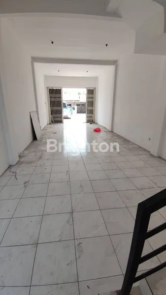 image RUKO 3 LANTAI RUNGKUT ASRI JALAN RAMAI STRATEGIS DEKAT MERR, TRANSMART RUNGKUT, PANJANG JIWO, TENGGILIS UBAYA (7)