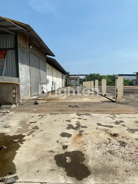 image TANAH COR BETON 2376M² DI KAPUK, SIAP PAKAI JAKARTA UTARA (4)