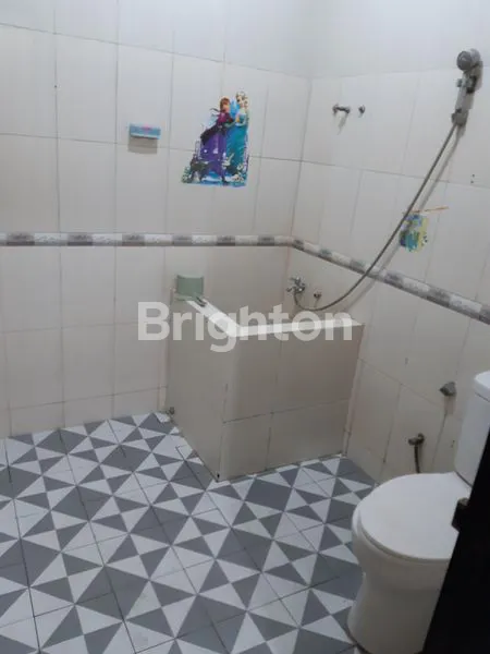 image RUMAH BISNIS 4+1 KT, LOKASI RAMAI (5)