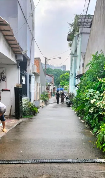 image DIJUAL RUMAH DI KAYURINGIN, BEKASI SELATAN. RUMAH SIAP HUNI DAN LOKASI STRATEGIS (7)