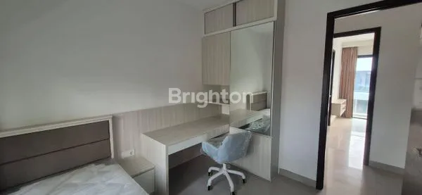 image RUMAH PIK2 90M2 CLUSTER CALIFORNIA PIK 2 MILENIAL FULL FURNISHED SIAP HUNI JAKARTA UTARA (7)