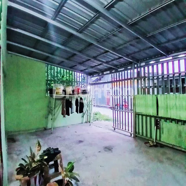 image DIJUAL RUMAH STRATEGIS DEKAT JALAN TOL \\UD83D\\UDE97 BEBAS BANJIR – HARGA MULAI 400 JUTAAN NEGO\\U203C\\UFE0F (6)