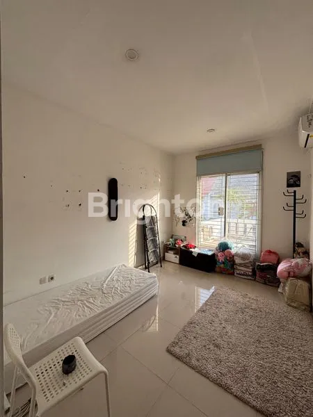 image DIJUAL RUMAH SIAP HUNI DI TAMAN PALEM LESTARI, CENGKARENG – JAKARTA BARAT (3)
