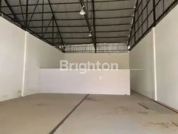 image DISEWAKAN GUDANG STRATEGIS SIAP PAKAI AKSES TRONTON DI BYPASS SUWUNG SIDAKARYA DENPASAR SELATAN BALI\N (5)