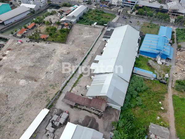 image DISEWAKAN GUDANG STRATEGIS SIAP PAKAI AKSES TRONTON DI BYPASS SUWUNG SIDAKARYA DENPASAR SELATAN BALI\N (2)