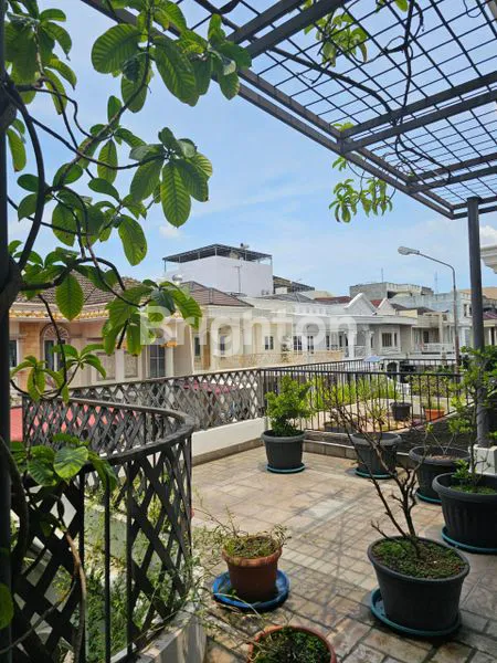 image DIJUAL CEPAT RUMAH MEWAH FULL FURNISHED (8)