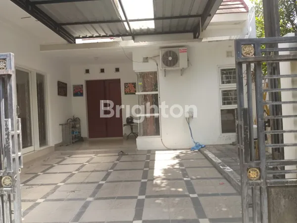 image RUMAH SIAP HUNI PRAMBANAN – SHM & IMB LENGKAP, BONUS FURNISH, LINGKUNGAN TENANG! (8)