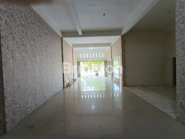 image RUKO 3 LANTAI GANDENG 2 PREMIUM DI JALAN UTAMA DAN AREA RAMAI (2)