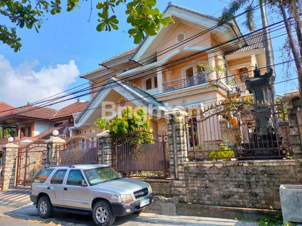 image RUMAH MEWAH HOOK 7 KT DI RENON (1)