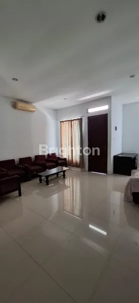 image SIAP HUNI FURNISHED DKT TIPTOP DAN LAP GOLF RAWAMANGUN EKONOMIS NEGO (2)