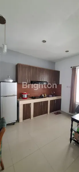 image SIAP HUNI FURNISHED DKT TIPTOP DAN LAP GOLF RAWAMANGUN EKONOMIS NEGO (6)